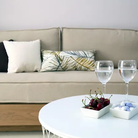 Sti Chora Lejlighed *