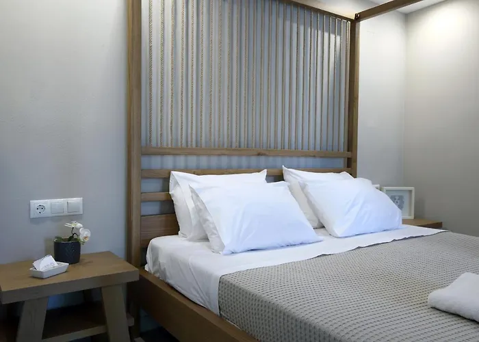 Sti Chora Lefkada City